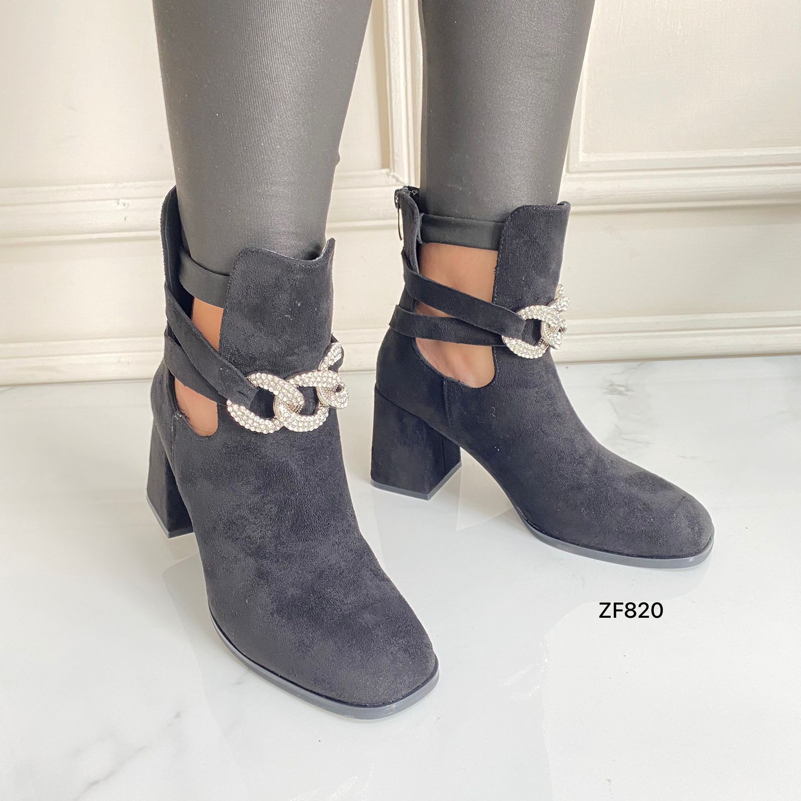 Botin negro aplique plateado brillante tacon 7cm RJX228 C-58